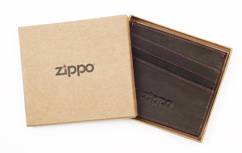 Vooraanzicht creditcardhouder bruin 3 vakken met Zippo-logo in open geschenkverpakking