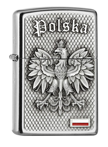 Vooraanzicht 3/4 hoek Zippo aansteker chroom Polska met staatsadelaar en kleine vlag embleem