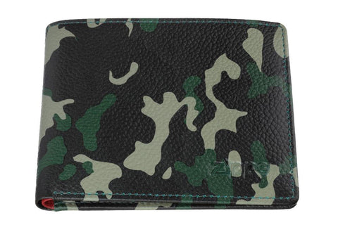 Vooraanzicht gesloten portemonnee landschapformaat groen camouflagepatroon Zippo-logo