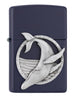 Vooraanzicht 3/4 hoek Zippo-aansteker donkerblauw blauwe vinvis embleem