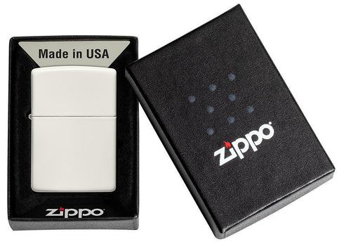 Zippo Aansteker Basic Model Glow In The Dark Mat Wit In Open Geschenkverpakking