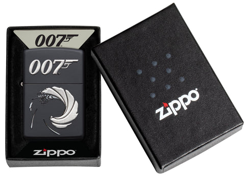 Zippo aansteker James Bond 007 zwart mat met logo als textuuropdruk Online Only in geopende doos als geschenk
