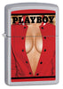 Vooraanzicht 3/4 hoek Zippo aansteker chroom met Playboy cover oktober 2014