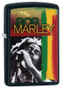 Vue de trois quarts du briquet tempête Zippo Bob Marley