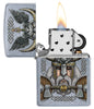 Zippo aansteker chroom Odin met helm geopend met vlam