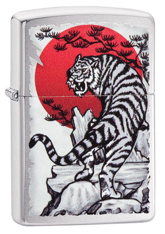 Vooraanzicht 3/4 hoek Zippo-aansteker chroom met Aziatische tijger voor een rode zon