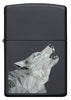 Vooraanzicht 3/4 hoek Zippo aansteker zwart met grijze wolf samengesteld uit geometrische driehoeken