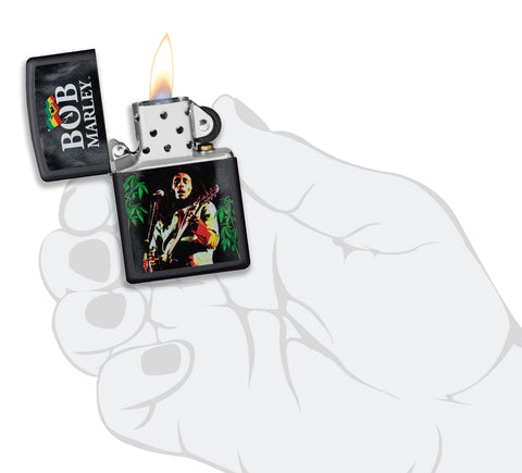 Zippo-aansteker zwart Bob Marley met gitaar open met vlam in handpalm