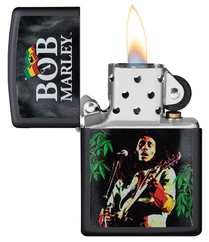 Zippo-aansteker zwart Bob Marley met gitaar open met vlam