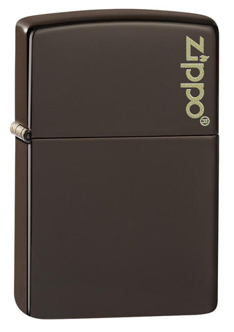 Vooraanzicht 3/4 hoek Zippo-aansteker bruin mat met Zippo-logo